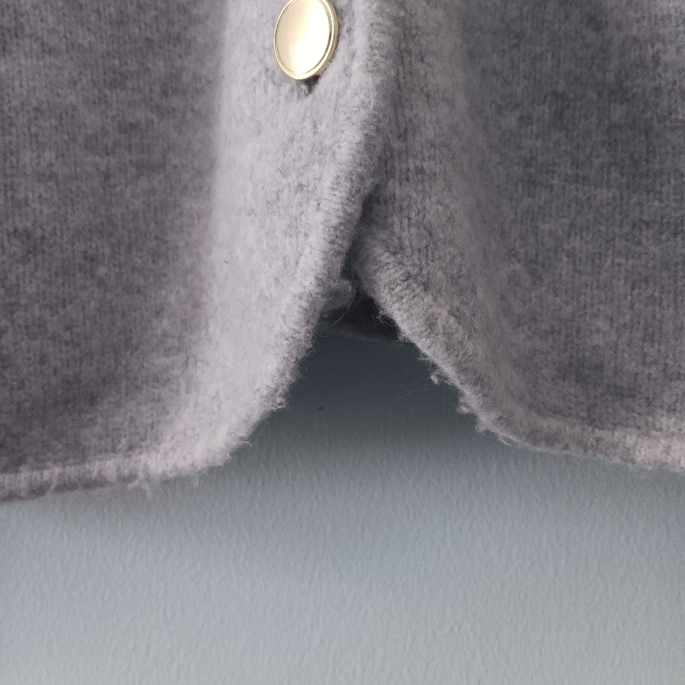 Abercrombie & Fitch Light Gray Button-Front Cardigan - Picture 6 of 10